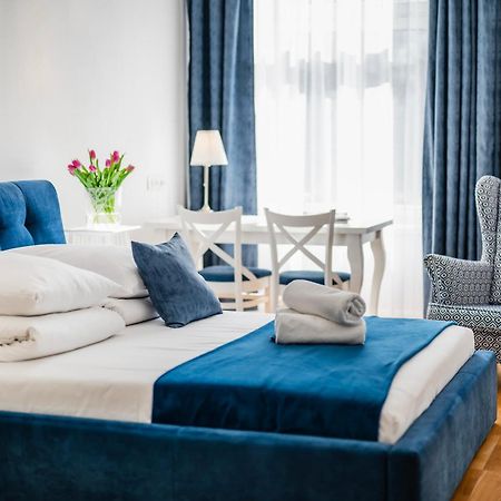 Апартаменты Wenecja Parking Gratis Moxy Te&Am Cracow Краков Экстерьер фото